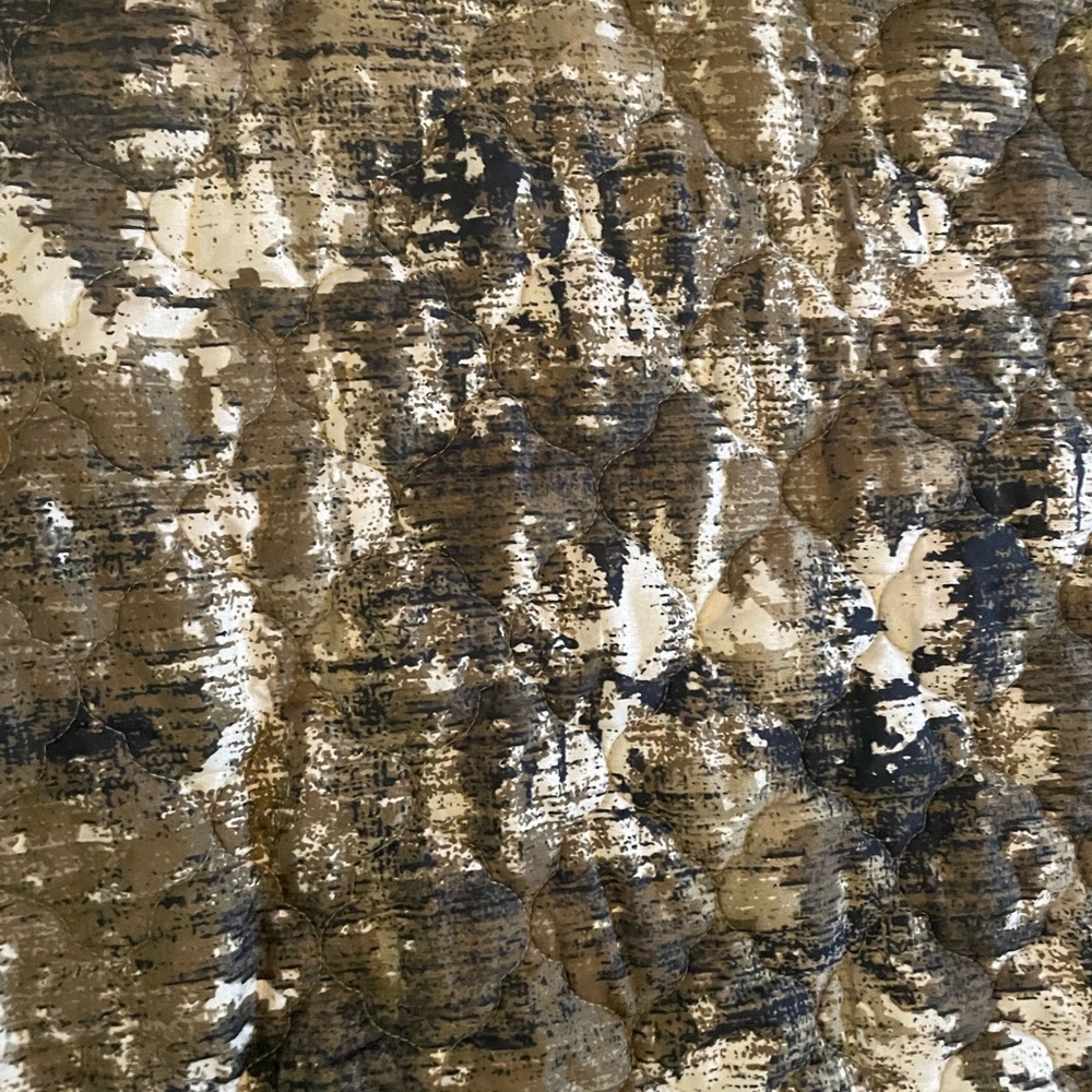 Camouflage bed spread twin